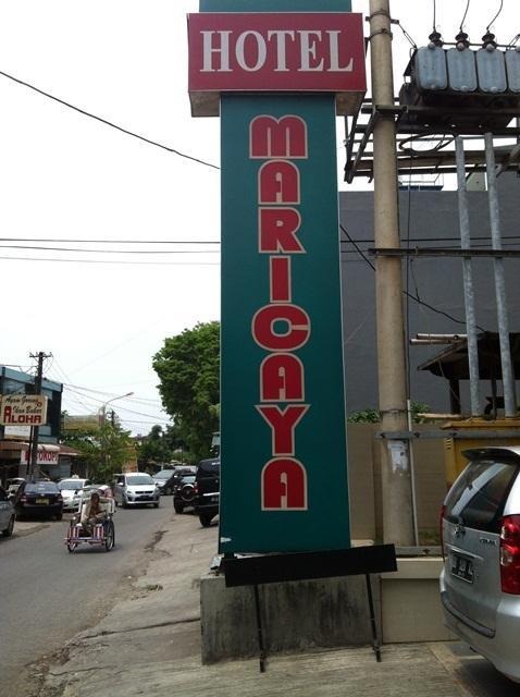 Hotel Maricaya Makassar Esterno foto