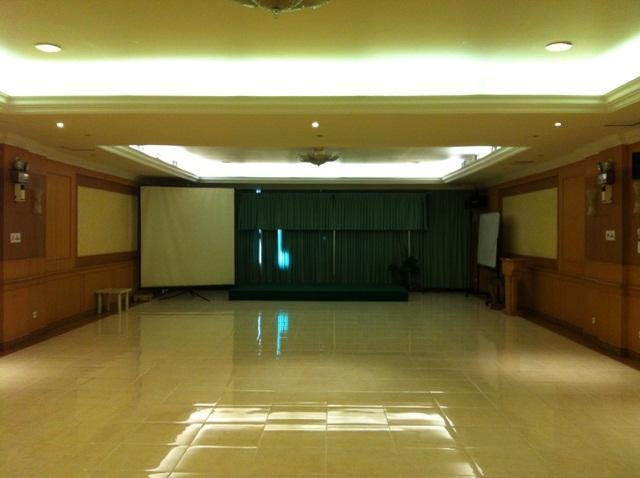 Hotel Maricaya Makassar Esterno foto