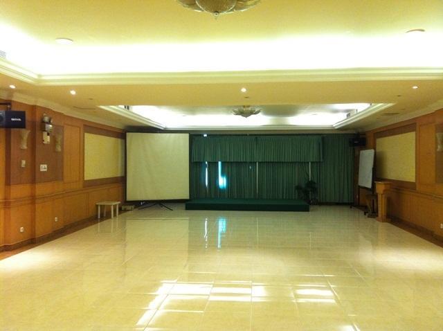 Hotel Maricaya Makassar Esterno foto